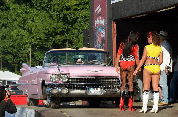 Street Mag   142.jpg